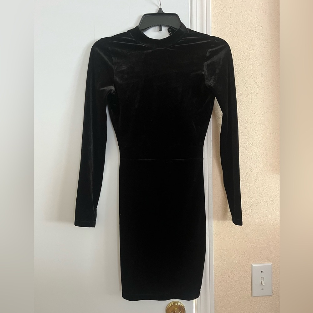NWT H&M Divided Short Black Party Dress. Size 2.